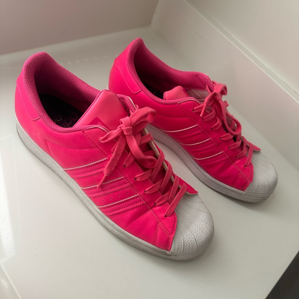 Pre-owned Men’s Adidas Superstar Sneakers – Hot Pink